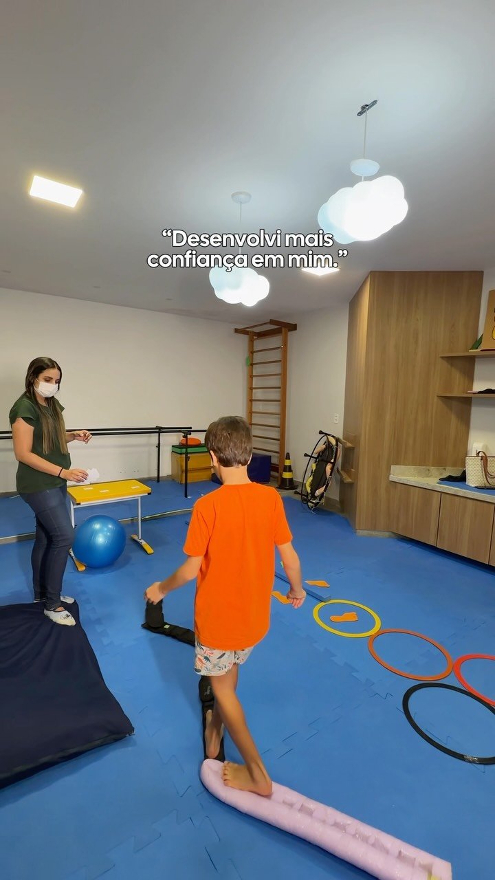 Quando alguém pergunta se a terapia realmente faz diferença, a resposta está nas conquistas de cada criança e de cada família.
Porque cada avanço, por menor que pareça, representa um grande passo em direção a um futuro com mais possibilidades.🩵